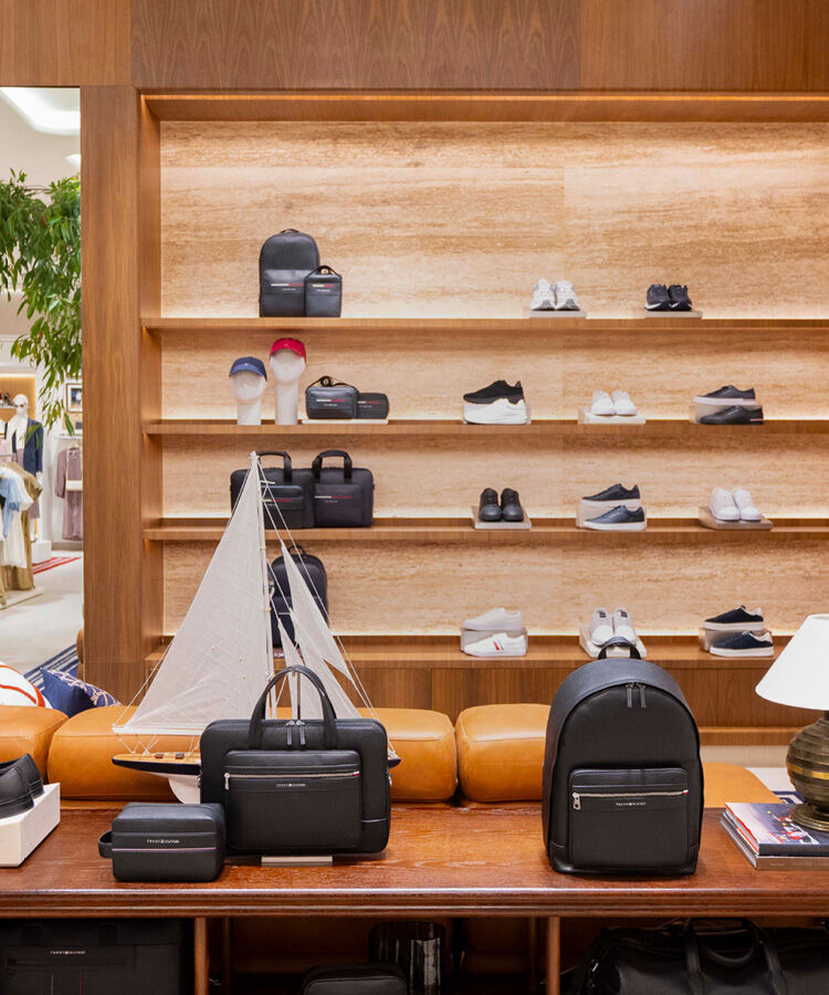 Stores and Packaging